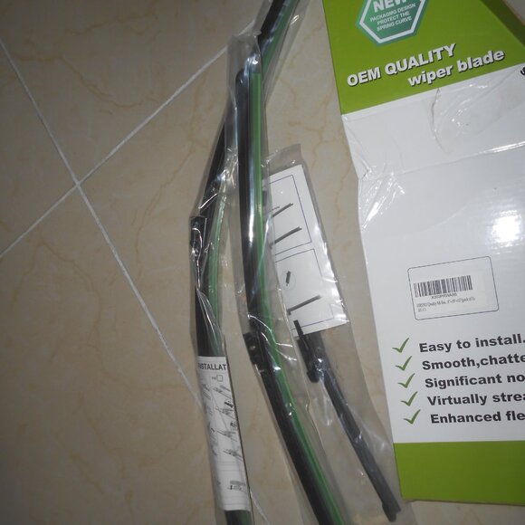 NEW OEM 3 PACK QUALITY WIPER BLADES ALL SEASON 4", 12", 19", EASY TO INSTALL 🚗 - Picture 6 of 9